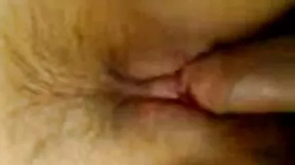 یک عکس های سکسی کوس و کیر بلوند بدون لباس زیر در طرف او وارد تیولدهای مقعد با قطرهای مختلف می شود