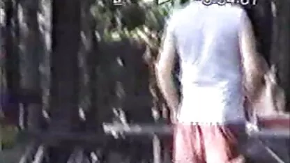 جوجه جوان با الاغ عكس كون و كوس بزرگ و خوشمزه خودش را با استرابن جلب می کند