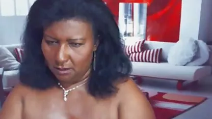 دوست از dildo غول پیکر برای استمناء در بیدمشک عکس سکسی کوس سفید دختر لاغر استفاده می کند